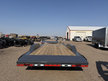 8.5'x24' Lamar Equipment