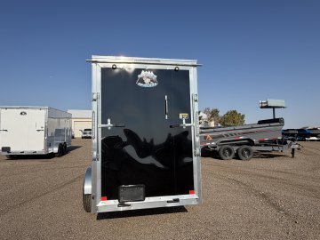 5'x10' Big Horn Enclosed Cargo