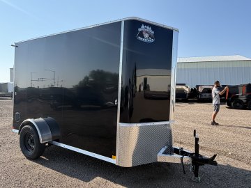 5'x10' Big Horn Enclosed Cargo