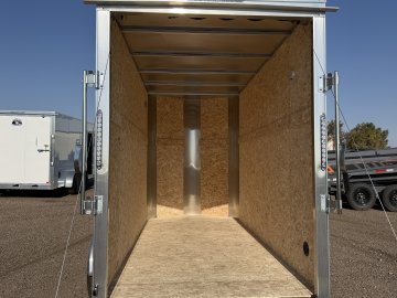 5'x10' Big Horn Enclosed Cargo