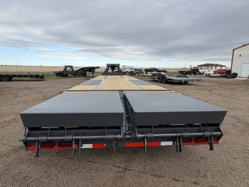 8.5'x40' Lamar Flatbed