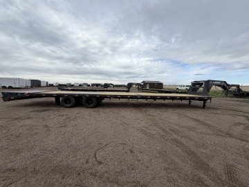 8.5'x40' Lamar Flatbed