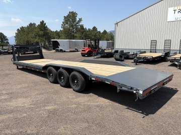 8.5'x32' Lamar Equipment