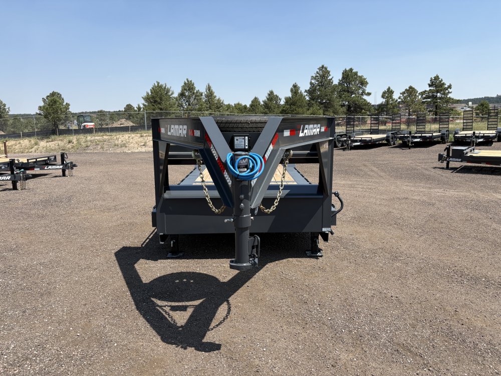 8.5'x32' Lamar Equipment