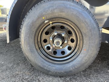 7'x18' Lamar Equipment