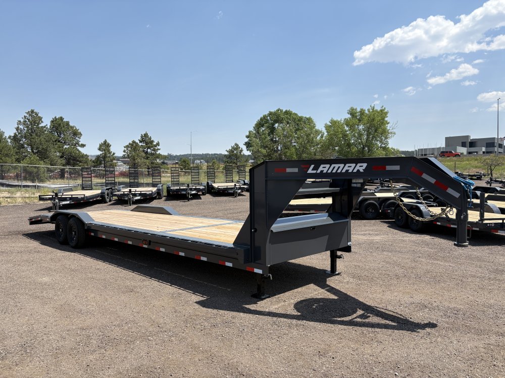 8.5'x32' Lamar Equipment
