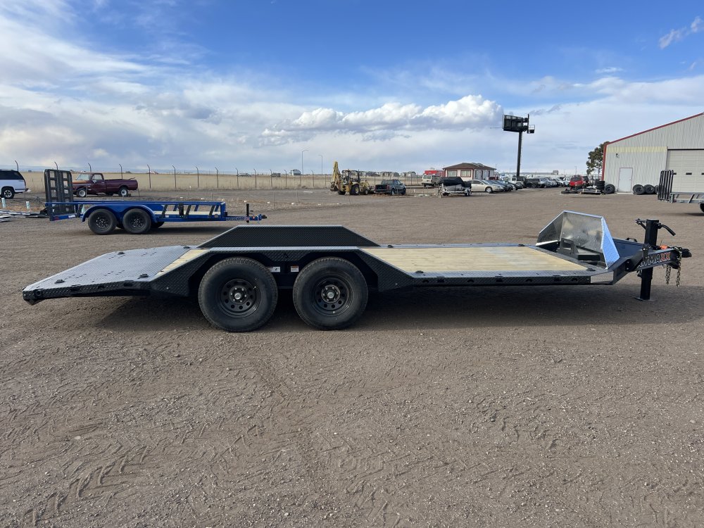 8.5'x20' RawMaxx Equipment