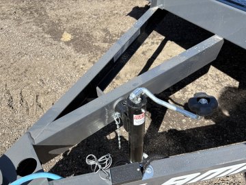 7'x18' Lamar Equipment