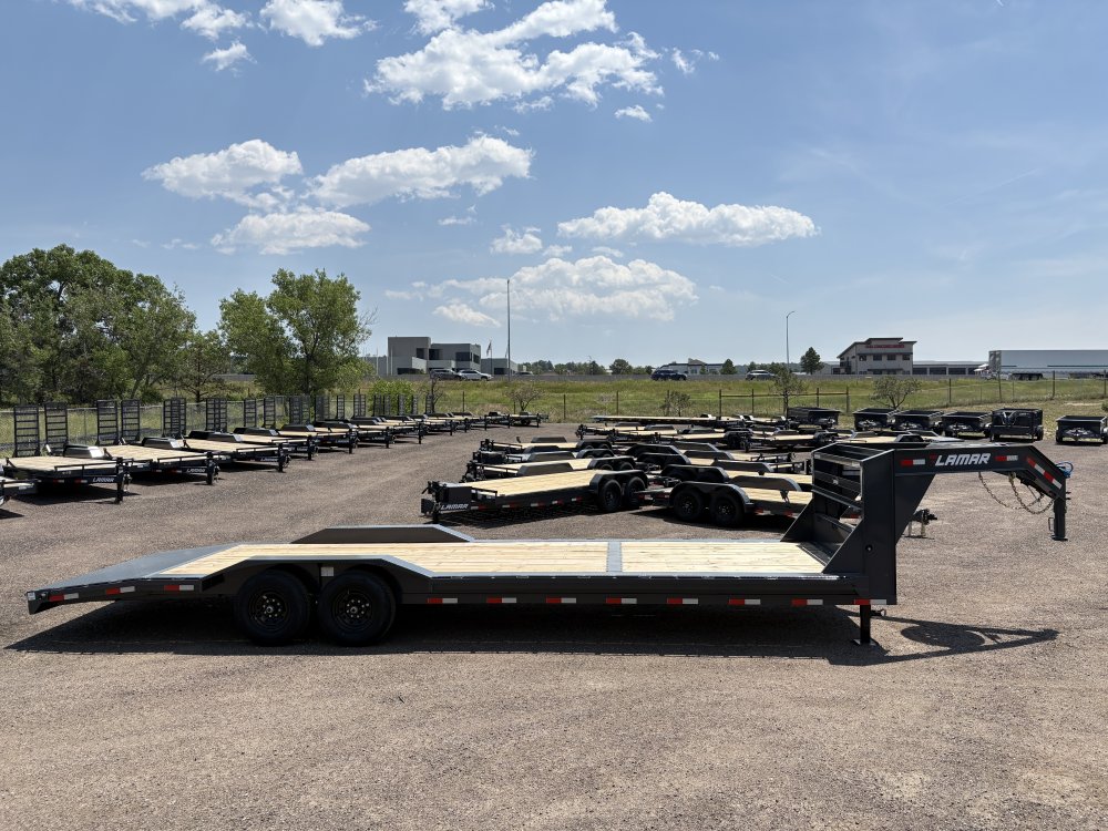 8.5'x28' Lamar Equipment