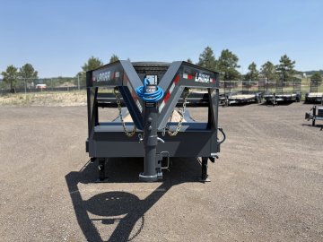 8.5'x28' Lamar Equipment