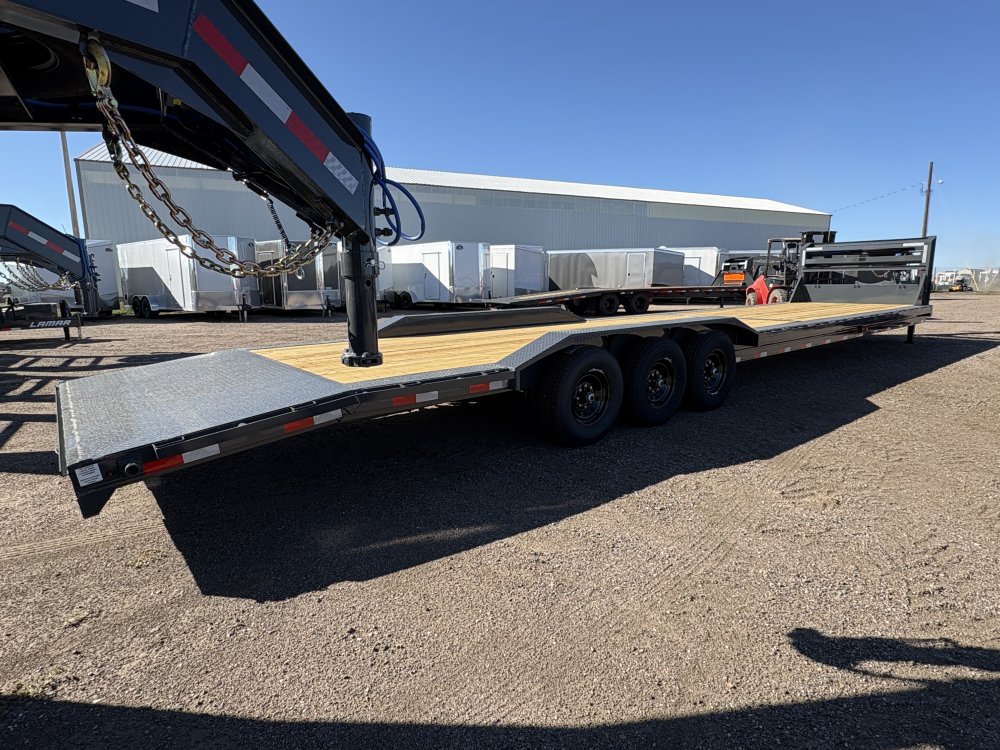 8.5'x40' Lamar Equipment