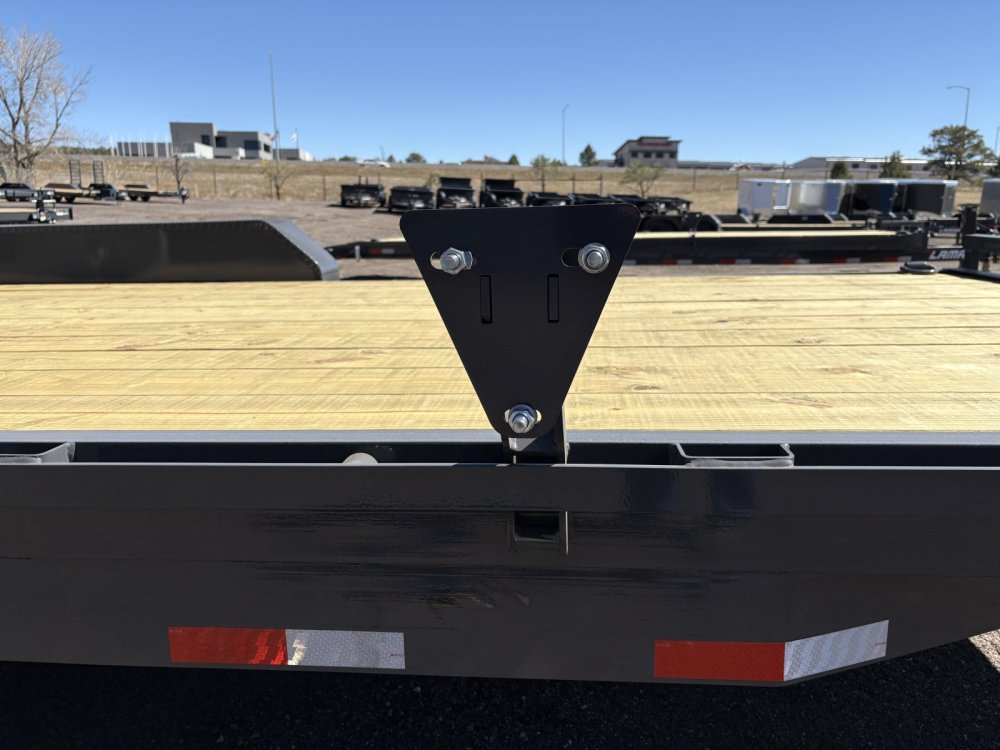 7'x18' Lamar Equipment