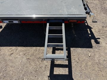 7'x20' Lamar Equipment