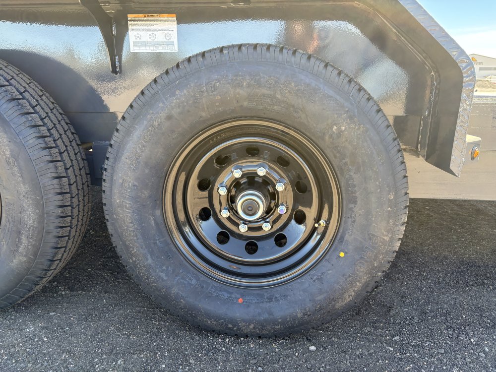 7'x20' Lamar Equipment