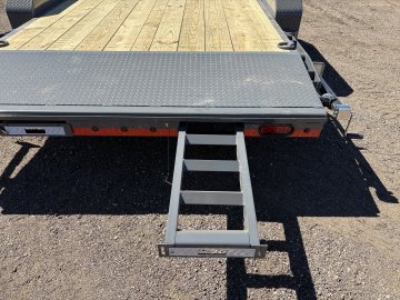 7'x20' Lamar Equipment