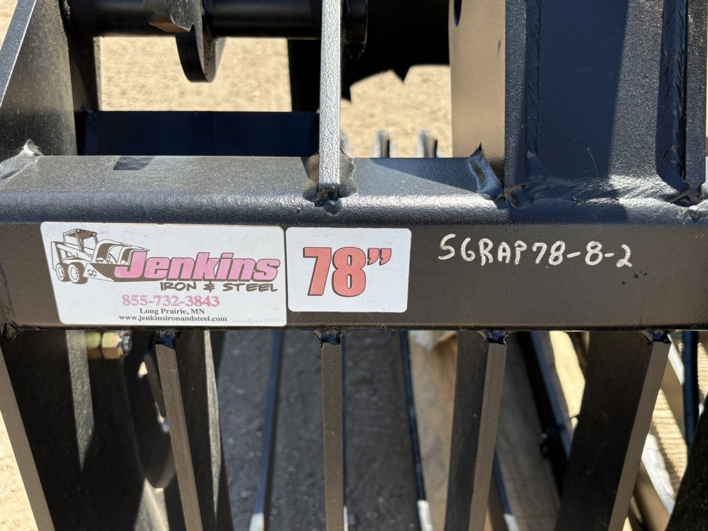 78" Skeleton Grappler