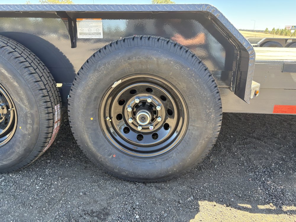 7'x20' Lamar Equipment