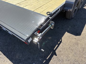 7'x20' Lamar Equipment