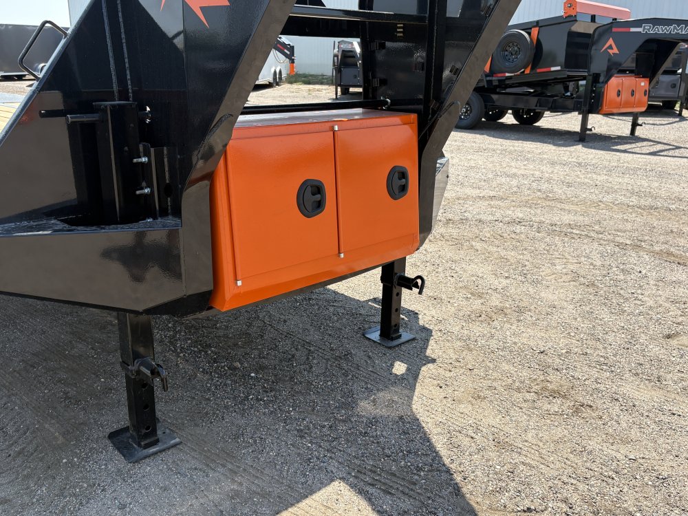 8.5'x30' RawMaxx Flatbed