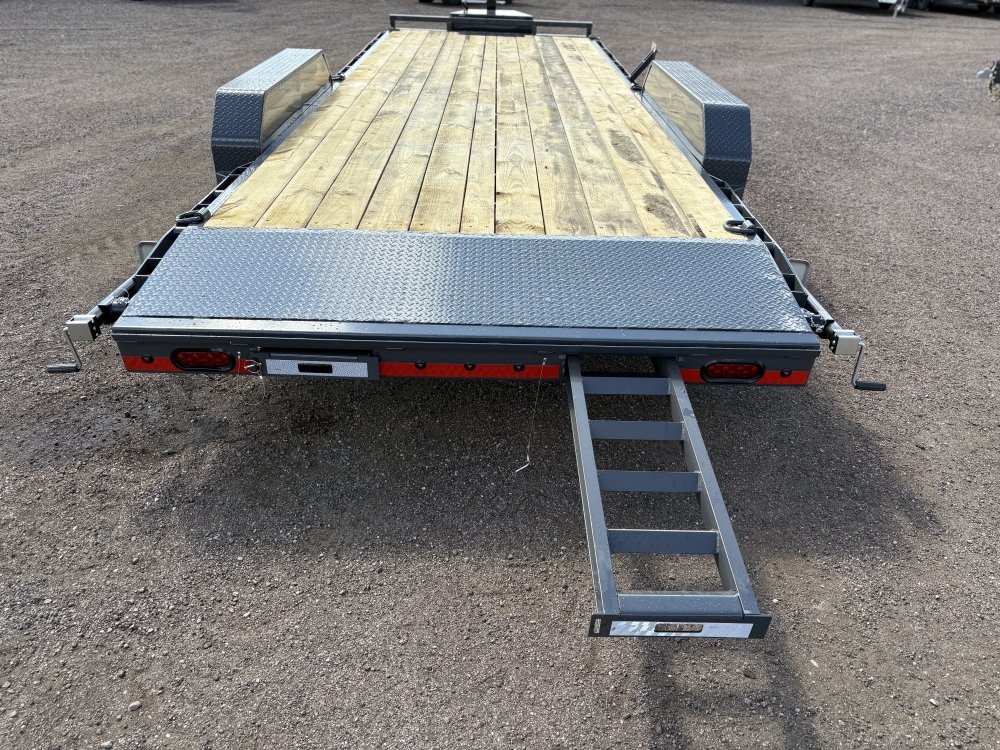 7'x22' Lamar Equipment