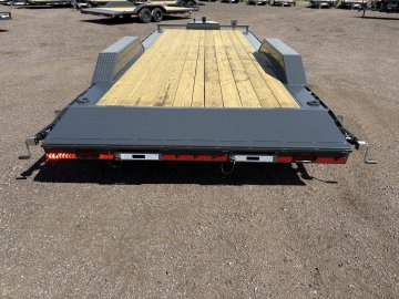 8.5'x22' Lamar Equipment
