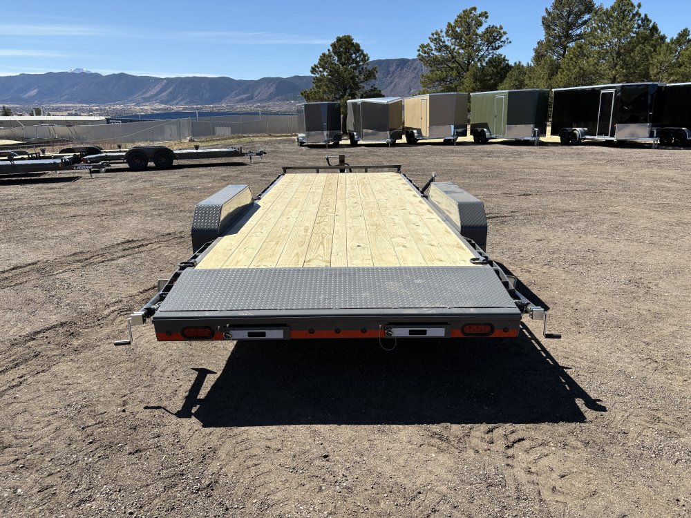 7'x22' Lamar Equipment