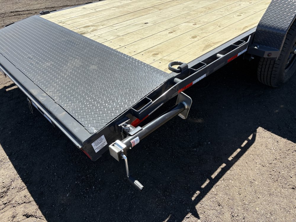 7'x22' Lamar Equipment