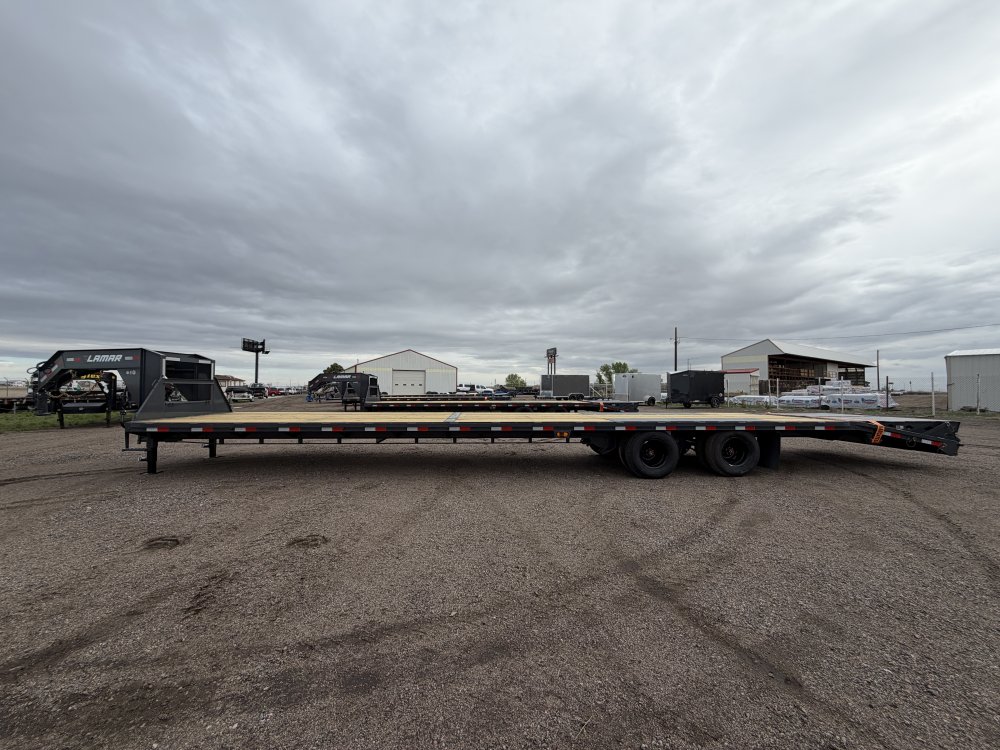 8.5'x40' Lamar Flatbed