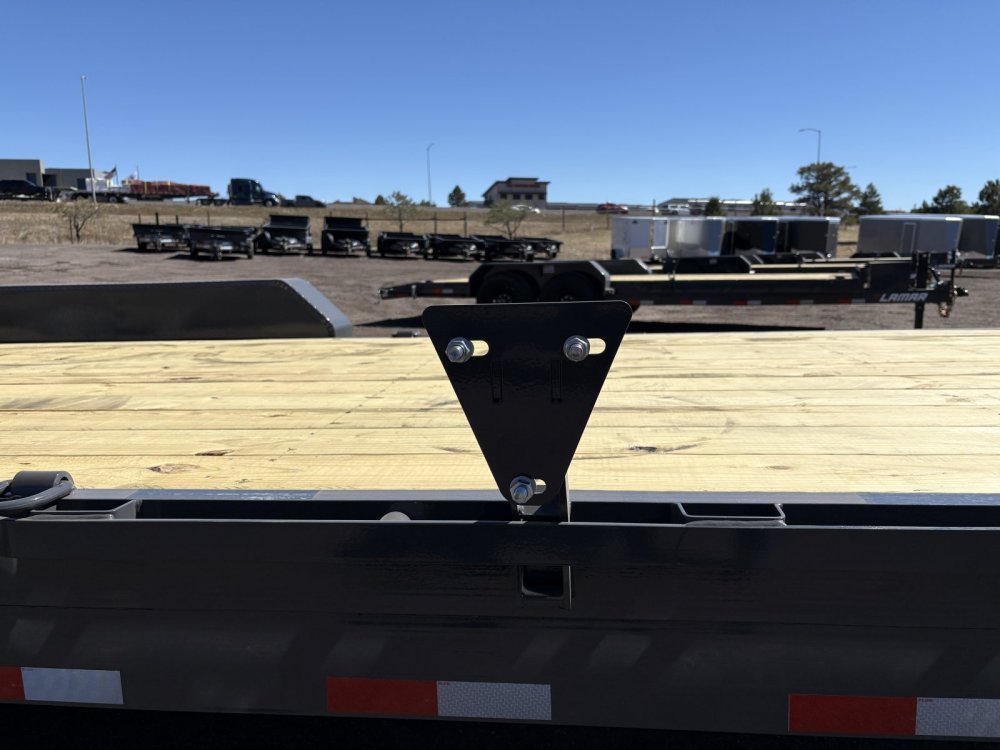 7'x22' Lamar Equipment