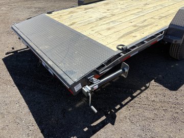 7'x22' Lamar Equipment