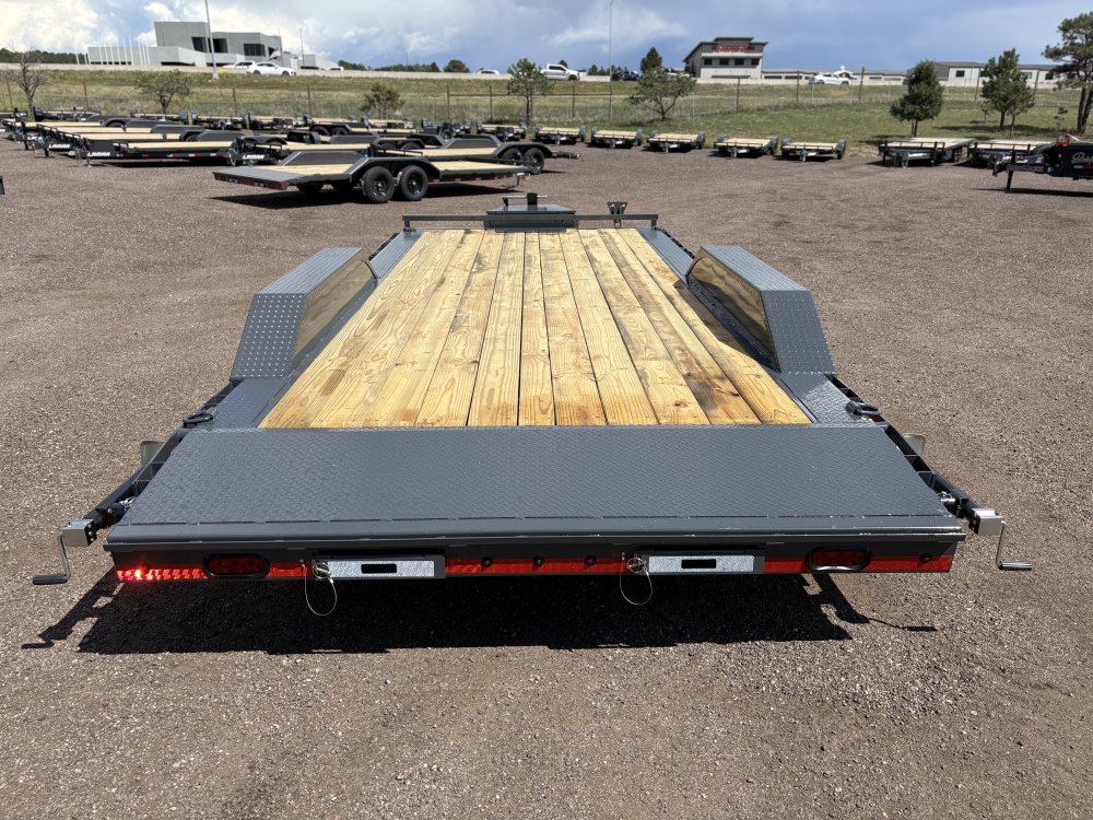 7'x22' Lamar Equipment