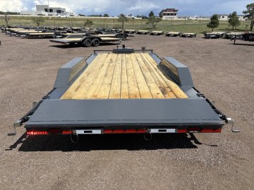7'x22' Lamar Equipment