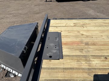 7'x22' Lamar Equipment