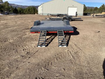 8.5'x22' Lamar Equipment