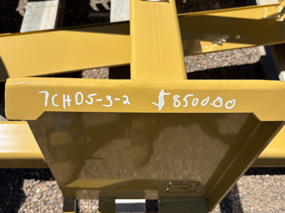7' CH SKID STEER GRADER W/ SERATED BLADE AND 2 SIDE HYD DEPTH ADJUST