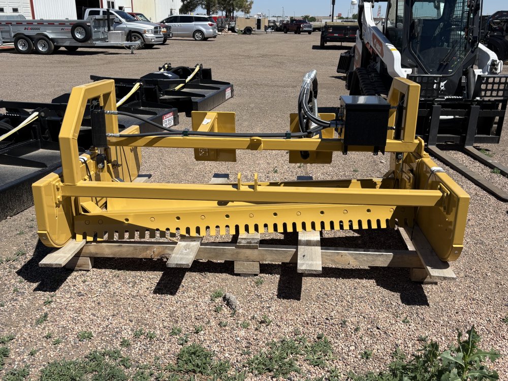 7' CH SKID STEER GRADER W/ SERATED BLADE AND 2 SIDE HYD DEPTH ADJUST