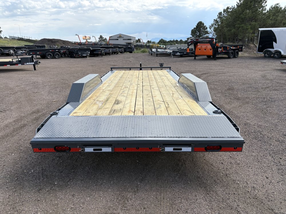8.5'x22' Lamar Equipment