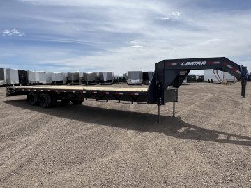 8.5'x32' Lamar Flatbed