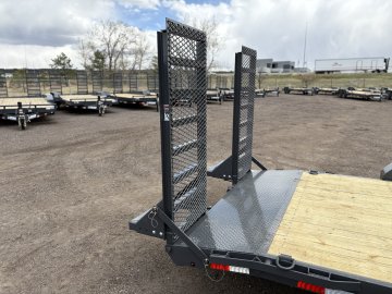 7'x20' Lamar Equipment