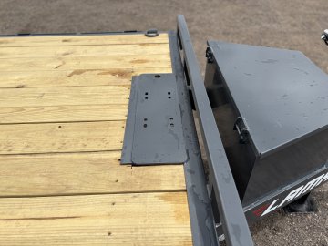 7'x18' Lamar Equipment