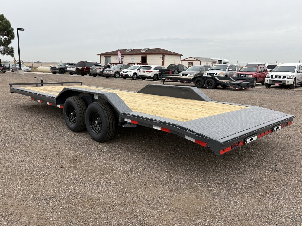 8.5'x24' Lamar Equipment