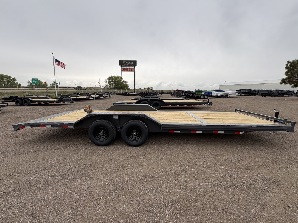 8.5'x24' Lamar Equipment