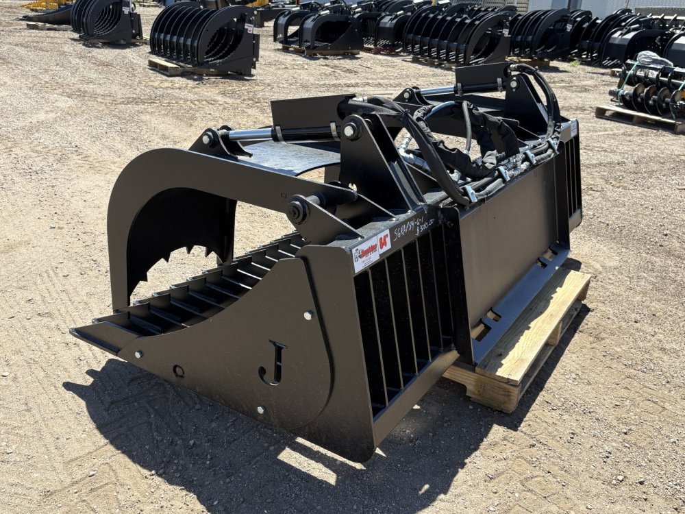 84" SKELETON GRAPPLE