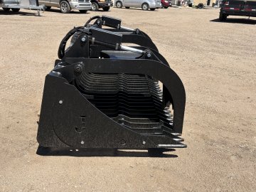 84" SKELETON GRAPPLE