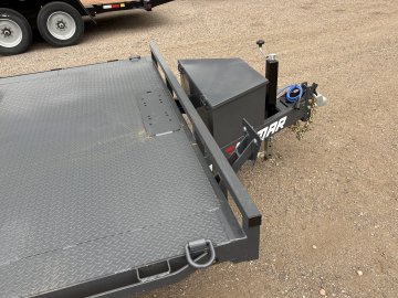 8.5'x22' Lamar Equipment