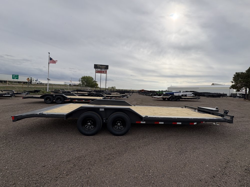8.5'x22' Lamar Equipment