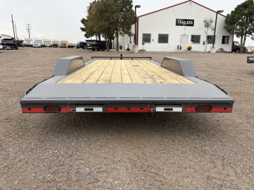 8.5'x22' Lamar Equipment