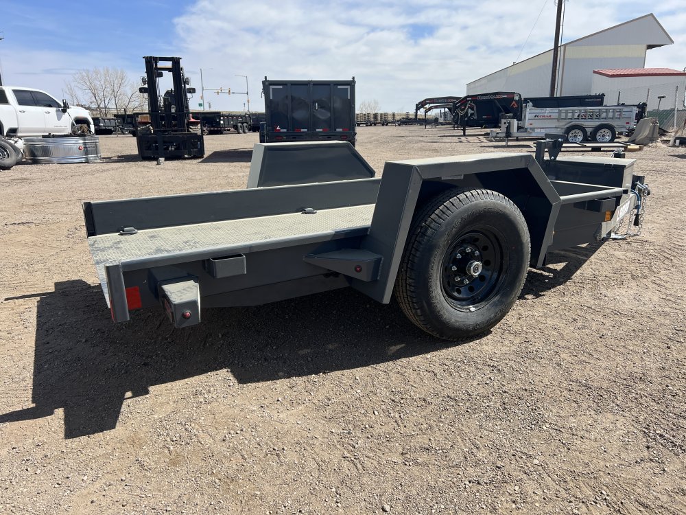 5'x10' Lamar Equipment