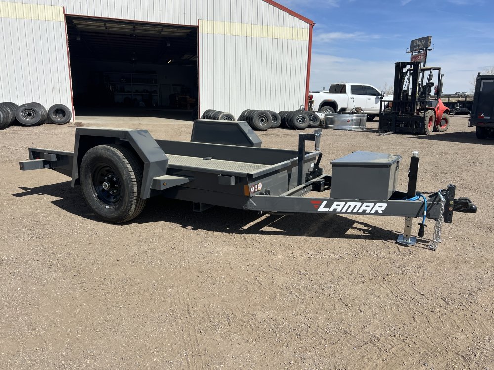 5'x10' Lamar Equipment