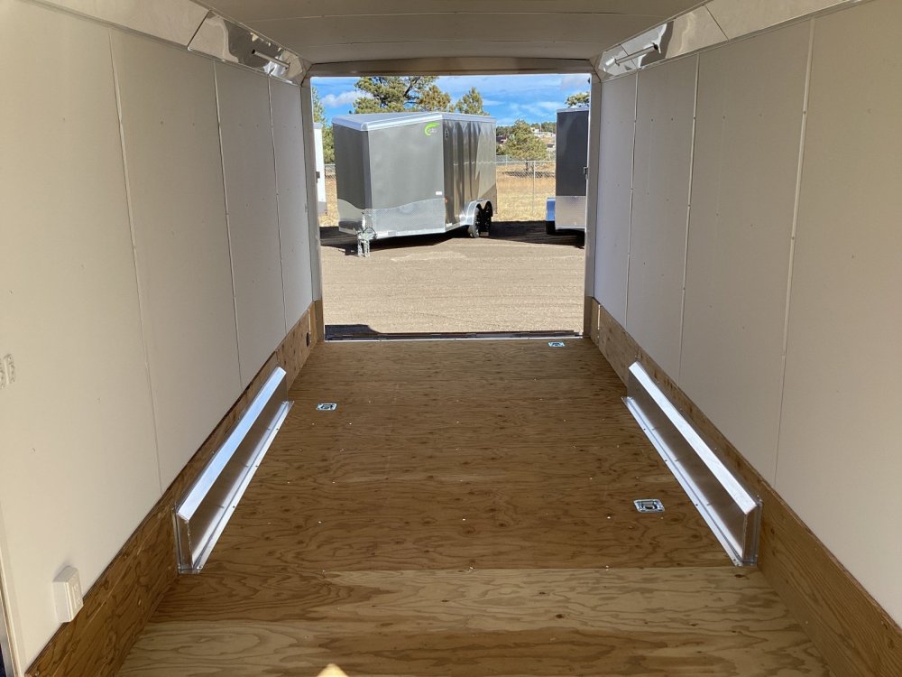 7.5'x25' NEO Enclosed Cargo